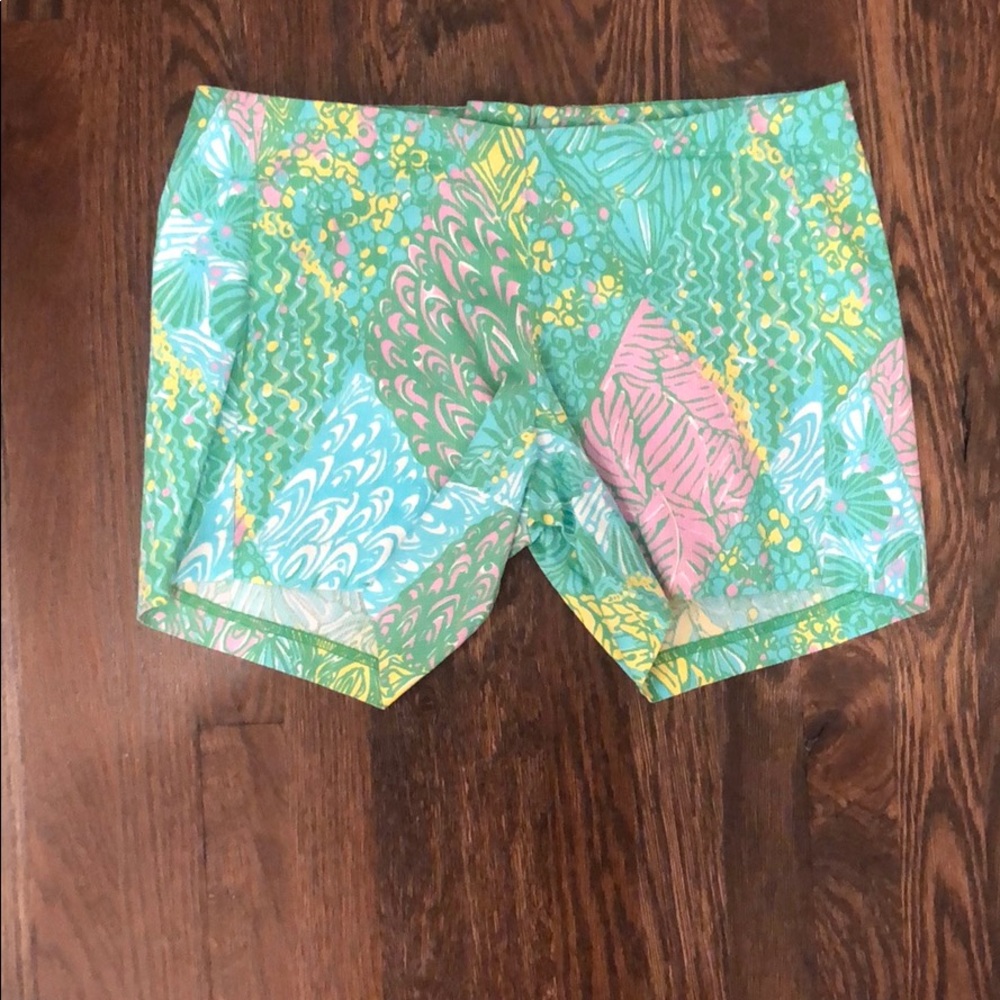 Lily Pulitzer Patterned Short - image 1